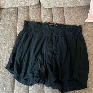 Brandy Melville flowy shorts
